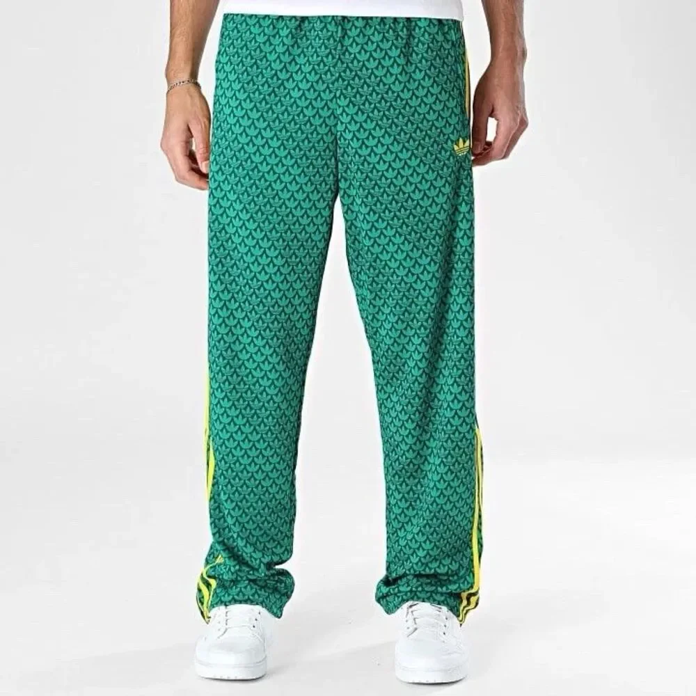 Adidas Originals FIREBIRD LOOSE Green MONOGRAM TRACK PANTS Size Large  KD0396